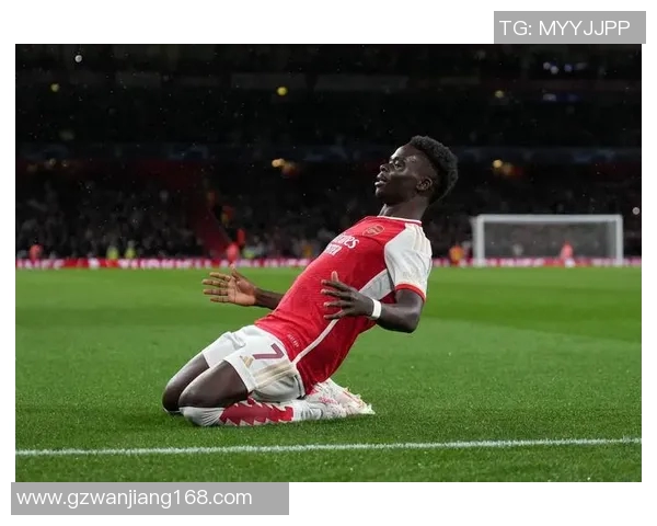 提升踢足球脚法的技巧与训练方法全解析助你成为场上明星球员 提升踢足球脚法的技巧与训练方法全解析助你成为场上明星球员